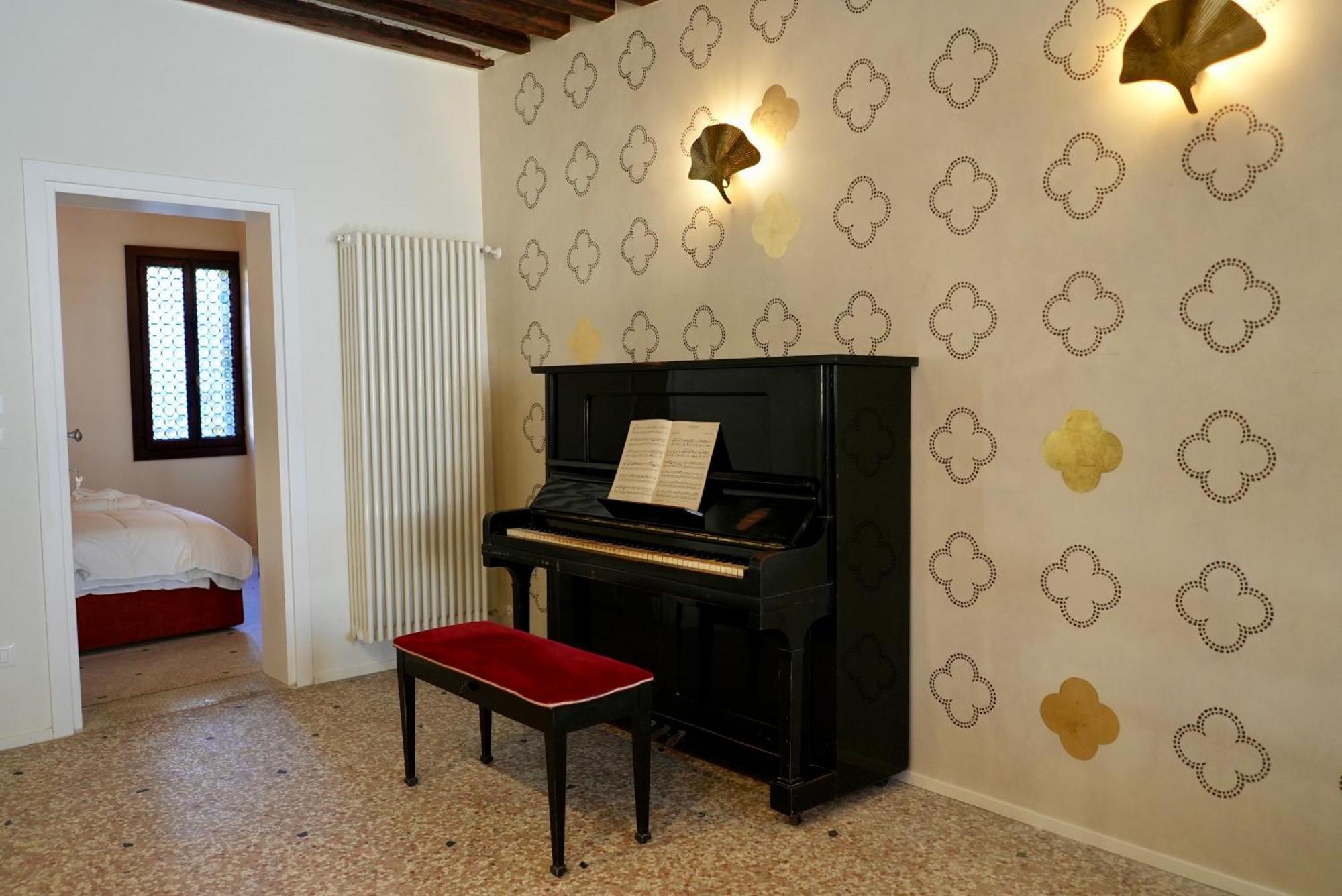 Qn Apartments Венеция Экстерьер фото